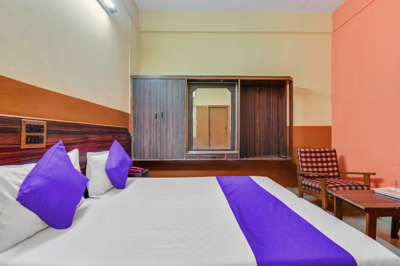 העיר בנגלור Spot On 48699 Hotel Pawansree Deluxe Lodge מראה חיצוני תמונה